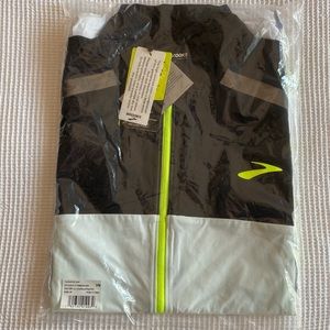 NWT Brooks Men’s Carbonite Vest